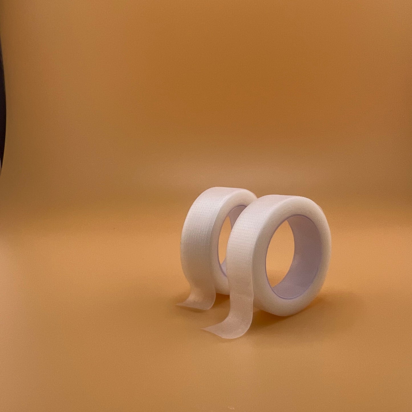 Lash tape
