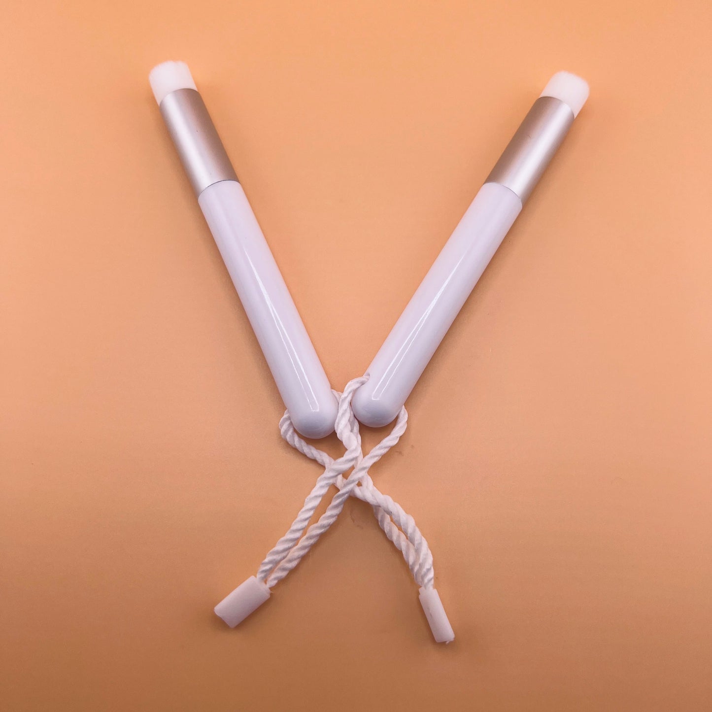 Lash cleansing brush